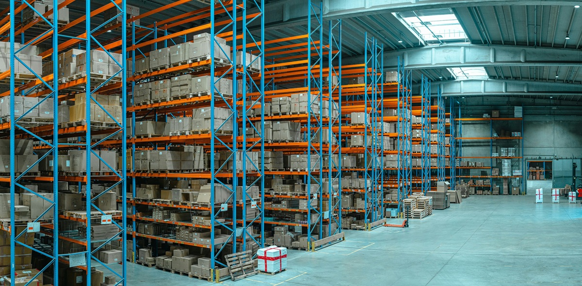 Warehouse storage racks